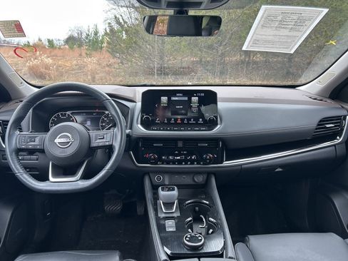 Certified 2023 Nissan Rogue SL w/ SL Premium Package image 7