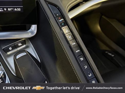 Used 2023 Chevrolet Corvette Stingray Preferred Conv w/ Z51 Performance Package RWD image 20