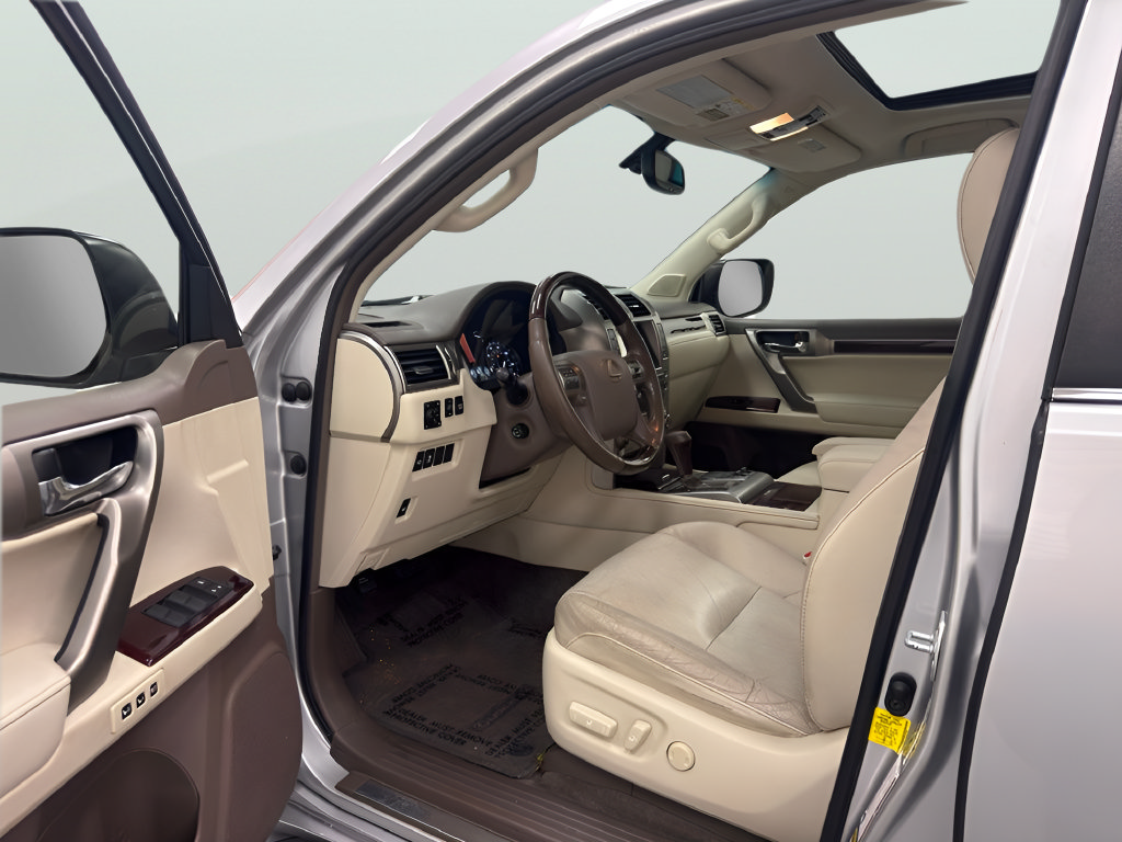 Used 2019 Lexus GX 460 Premium AWD/4WD image 9