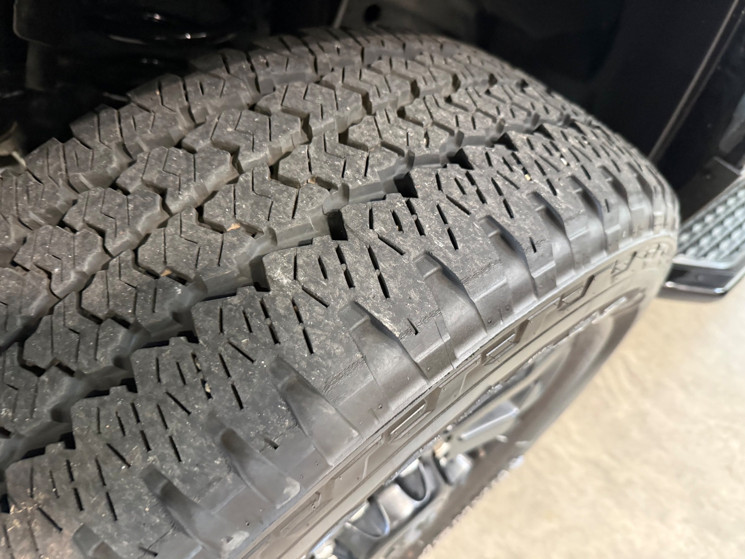 Certified 2025 RAM 2500 Big Horn AWD/4WD image 38