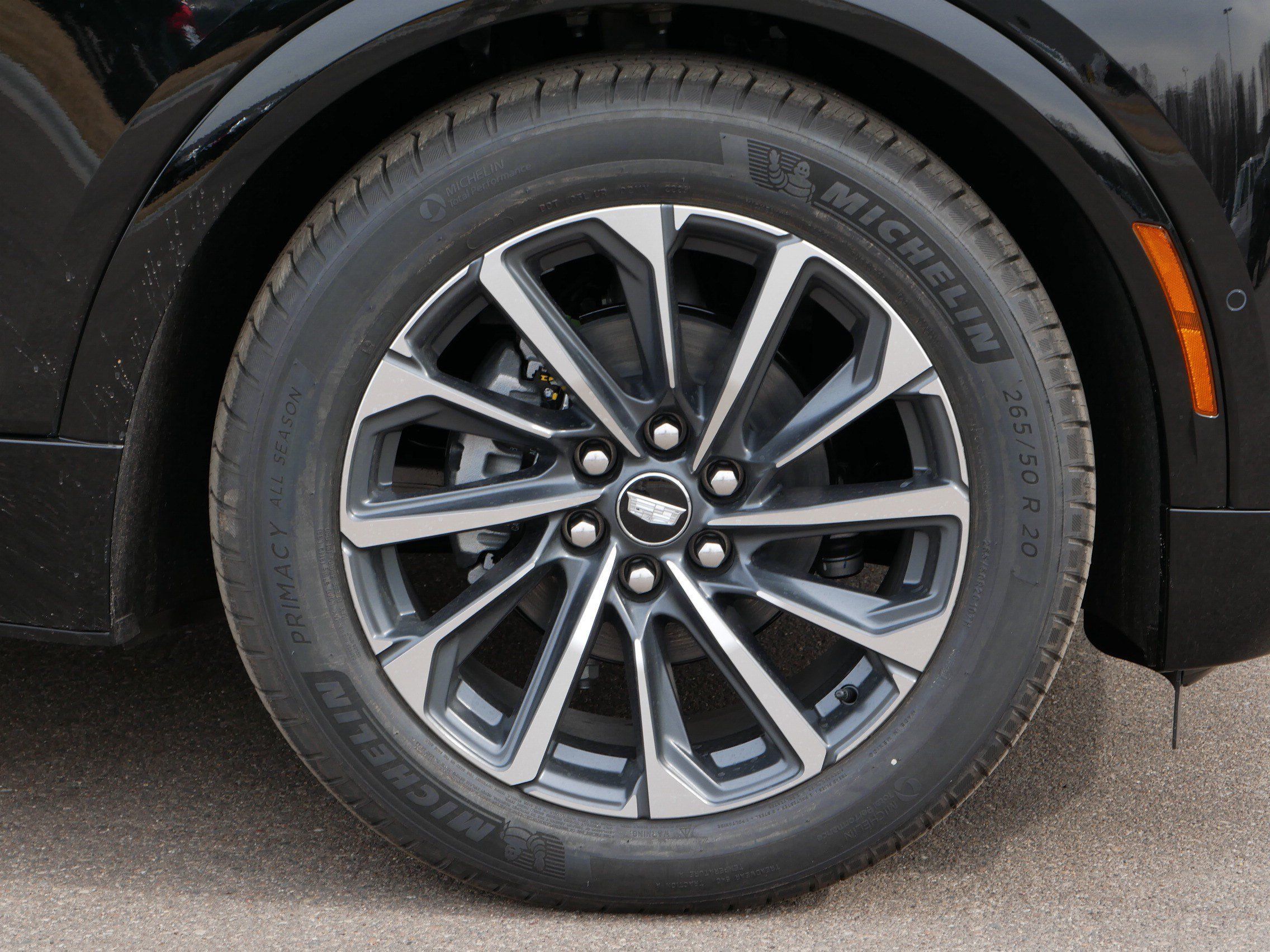 Used 2026 Cadillac Lyriq Sport w/ LPO, Floor Liner Package AWD/4WD image 15