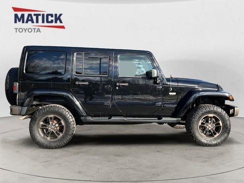 Used 2016 Jeep Wrangler Unlimited Sahara image 8