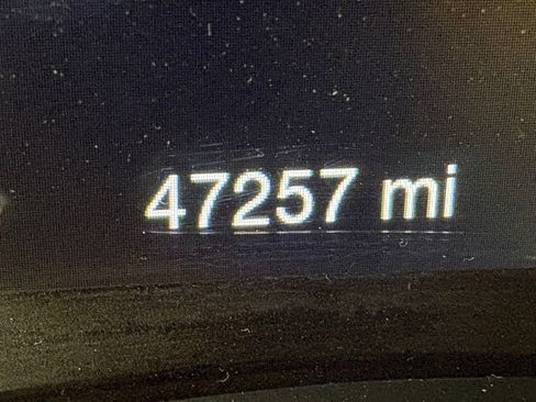 Used 2021 Jeep Grand Cherokee Freedom Edition RWD image 11