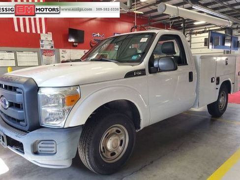 Used 2016 Ford F250 XL image 1