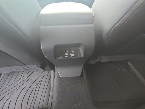 Certified 2024 Subaru Crosstrek 2.5i Sport image 25