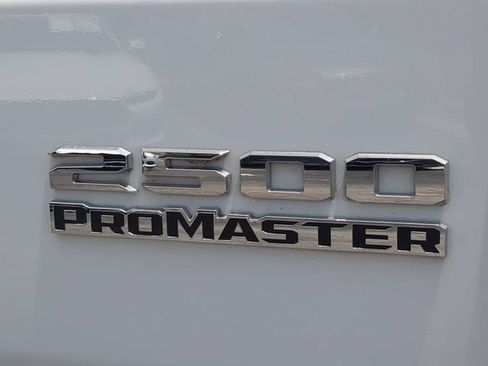 Used 2025 RAM ProMaster 2500 w/ Convenience Group FWD image 13