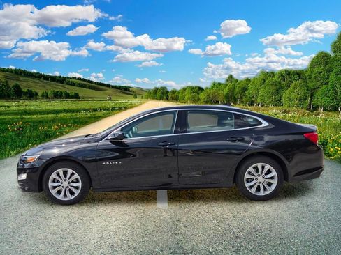 Used 2024 Chevrolet Malibu LT FWD image 3