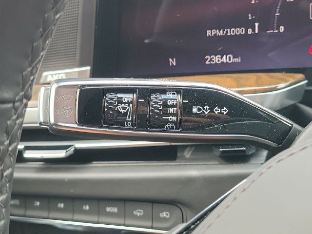 Certified 2025 Cadillac Escalade Sport Platinum AWD/4WD image 19