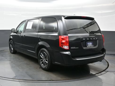 Used 2017 Dodge Grand Caravan GT FWD image 4
