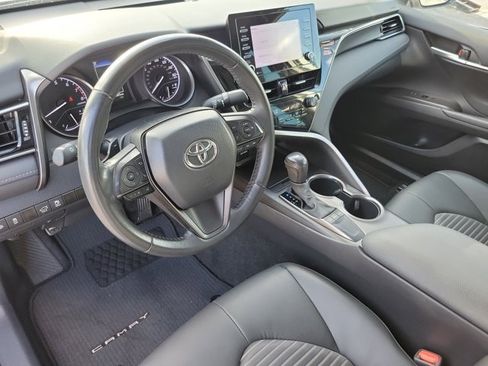 Used 2024 Toyota Camry SE FWD image 16