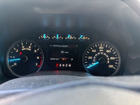 Certified 2019 Ford F150 XLT image 3