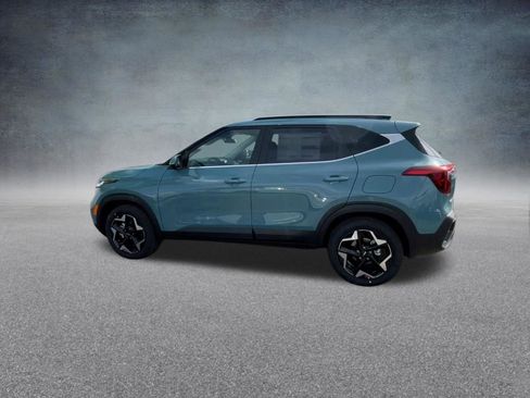Used 2026 Kia Seltos EX FWD image 15