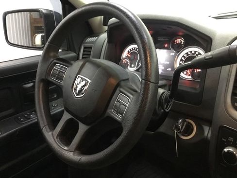 Used 2013 RAM 1500 Express AWD/4WD image 20