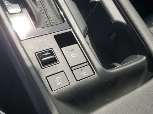 New 2026 Nissan Sentra SV w/ SV Convenience Package FWD image 30