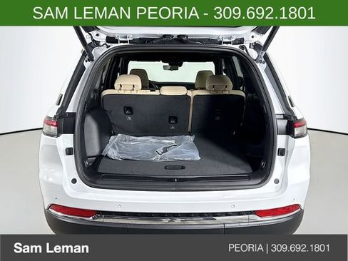 New 2025 Jeep Grand Cherokee Limited w/ Luxury Tech Group II image 27