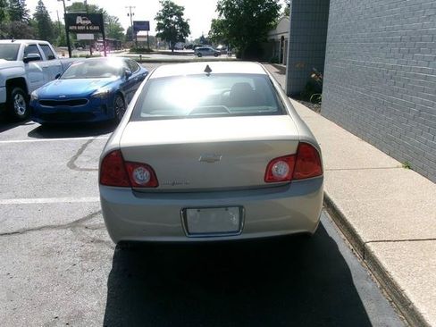 Used 2012 Chevrolet Malibu LT w/ Power Convenience Package FWD image 4