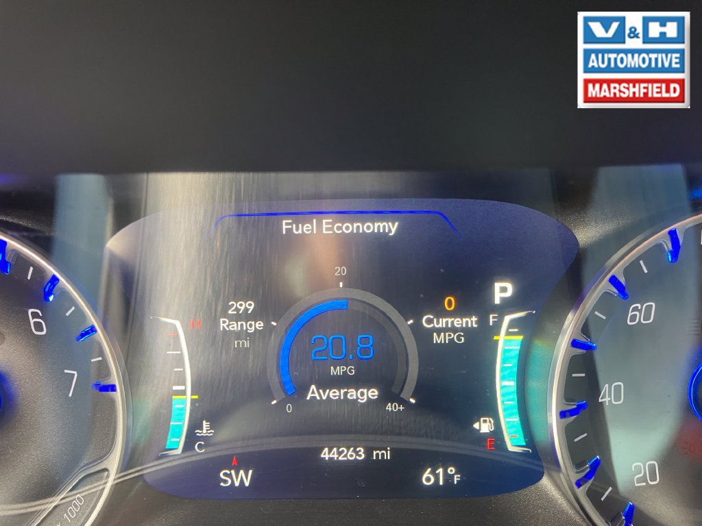 Used 2025 Chrysler Pacifica Select FWD image 7