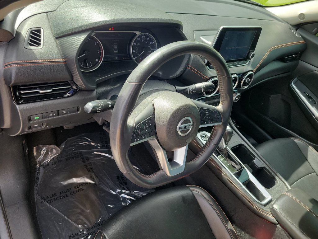 Used 2021 Nissan Sentra SR w/ SR Premium Package FWD image 7