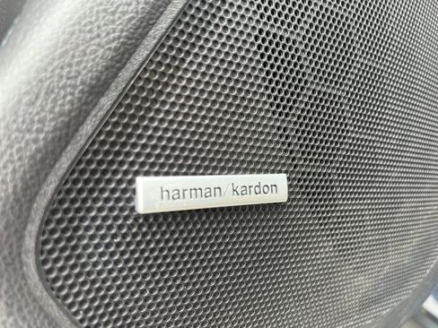 Used 2016 Subaru Outback 3.6R Limited image 26