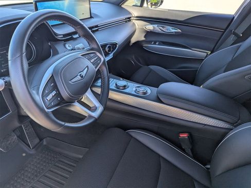 Used 2025 Genesis GV70 3.5T Sport image 25