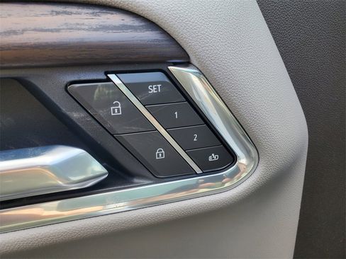 New 2026 GMC Sierra 1500 SLT w/ SLT Premium Plus Package image 9