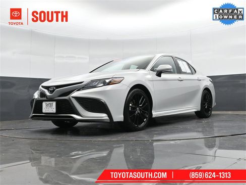 Used 2023 Toyota Camry XSE image 37