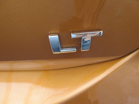 Certified 2018 Chevrolet Equinox LT FWD image 10
