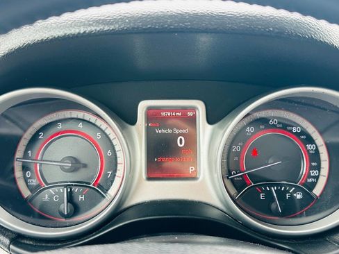 Used 2016 Dodge Journey SXT image 28