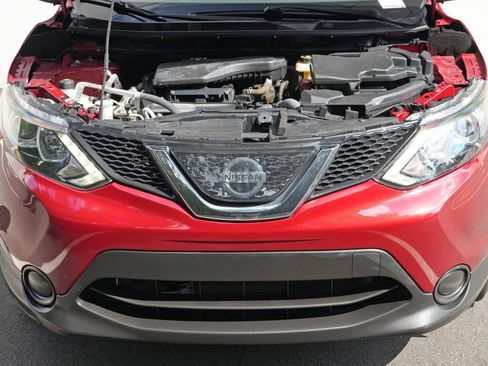 Used 2019 Nissan Rogue Sport S w/ Appearance Package FWD image 7