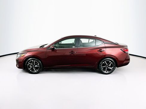 Used 2024 Nissan Sentra SV image 4