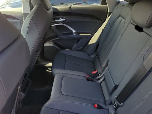 Certified 2025 Audi Q5 Premium Plus w/ Premium Plus image 26