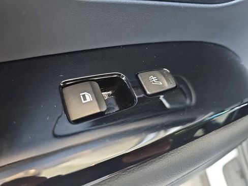 Used 2023 Hyundai Tucson Limited image 11