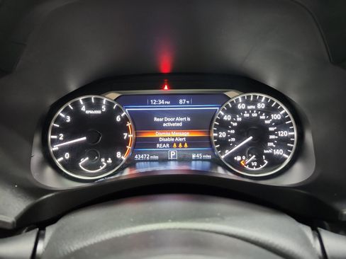 Used 2023 Nissan Altima 2.5 SR w/ SR Premium Package FWD image 16