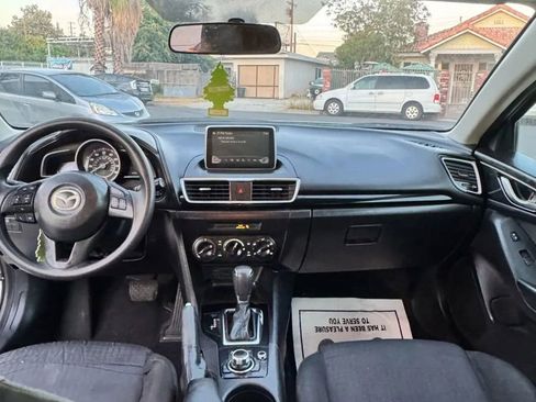 Used 2015 MAZDA MAZDA3 i Sport image 9