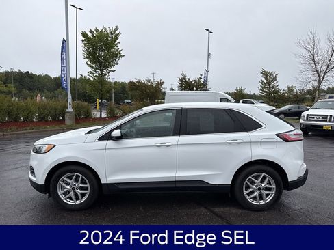 Used 2024 Ford Edge SEL image 10