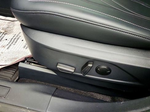 Used 2024 Ford Mustang Mach-E Select image 11