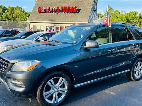 Used 2012 Mercedes-Benz ML 350 ML 350 AWD 4MATIC 4DR SUV image 1