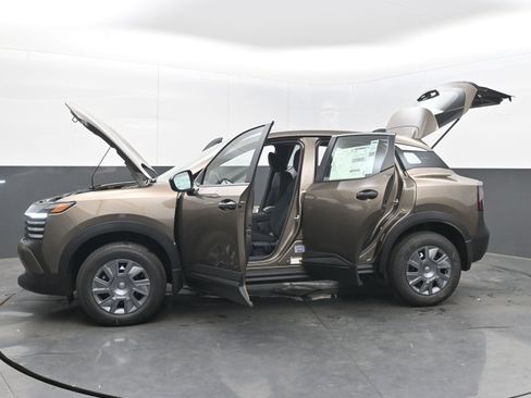 New 2026 Nissan Kicks S image 40