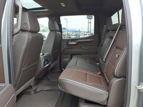 New 2026 GMC Sierra 1500 Denali w/ Denali Reserve Package image 15