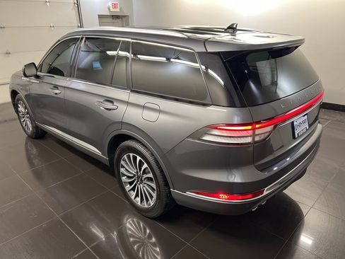 Certified 2023 Lincoln Aviator AWD w/ Premium Package image 4