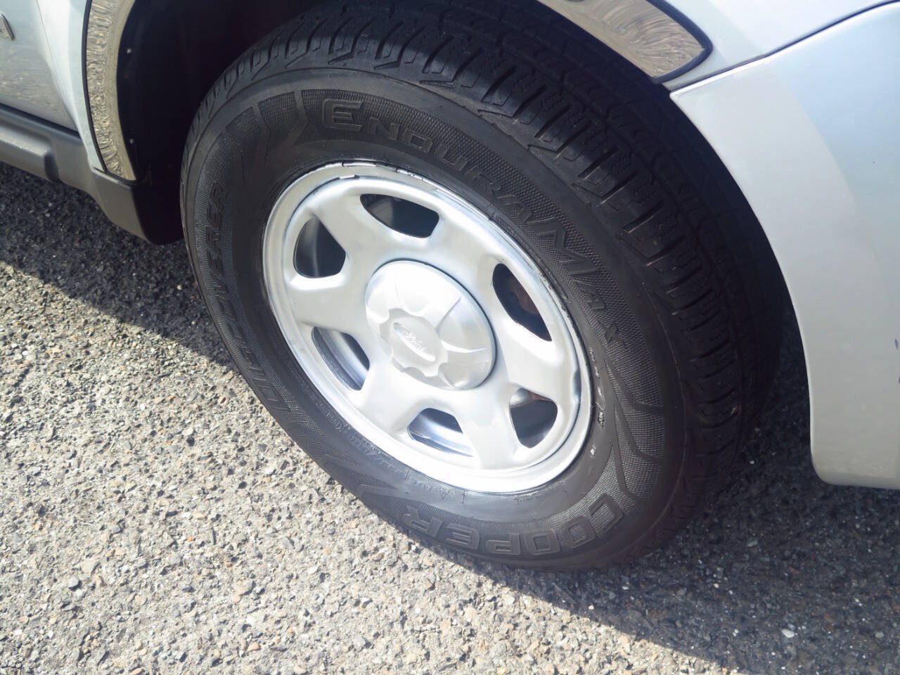 Used 2008 Ford Escape XLS FWD image 38