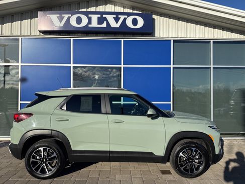 Used 2025 Chevrolet TrailBlazer LT image 7