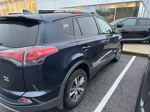 Used 2017 Toyota RAV4 XLE image 3