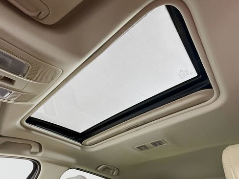 Used 2019 MAZDA CX-5 Touring image 22