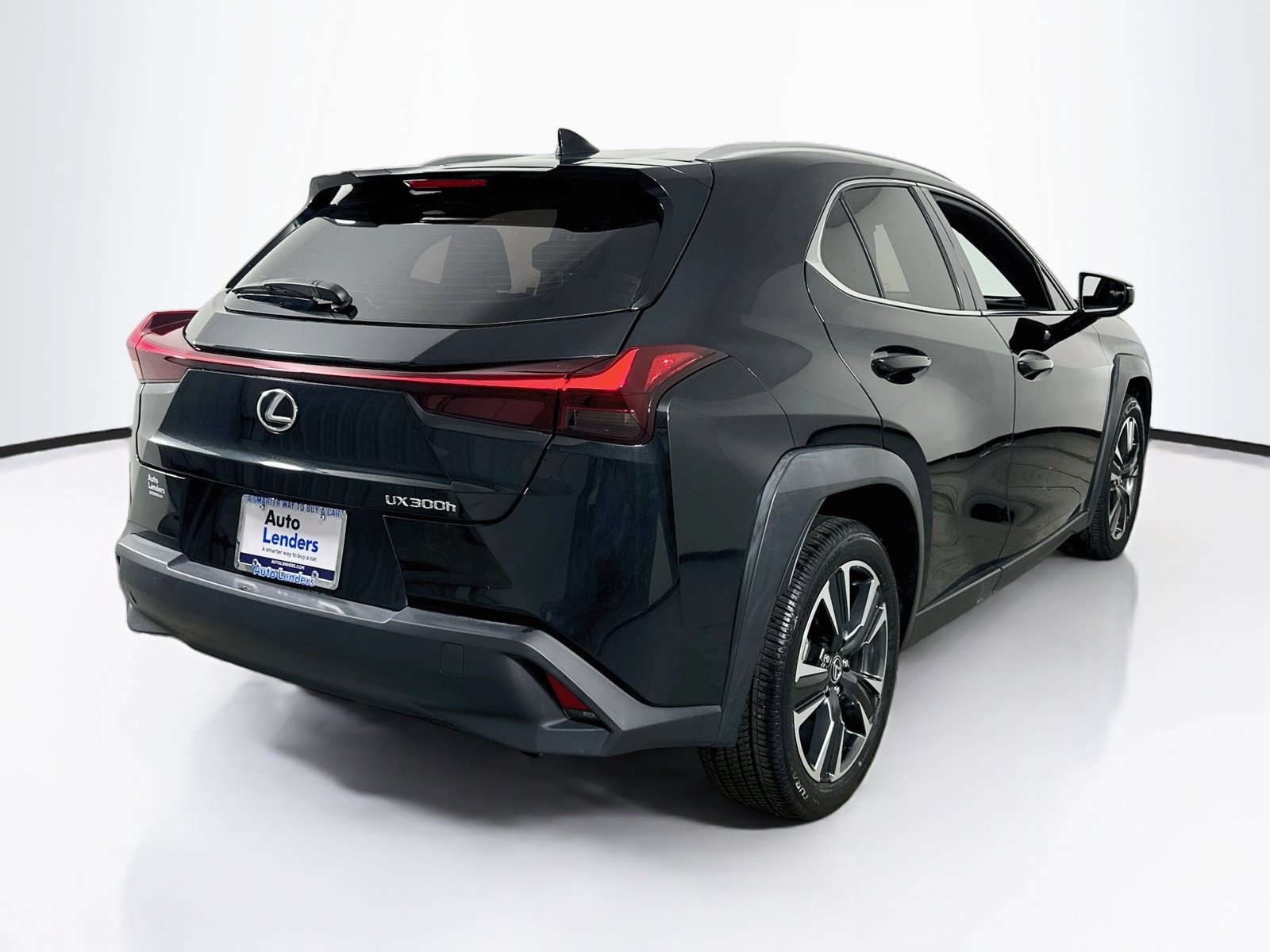 Used 2025 Lexus UX 300h FWD image 5