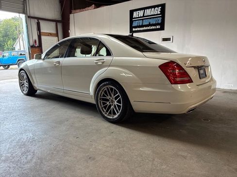 Used 2011 Mercedes-Benz S 550 image 8