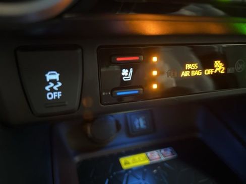 Used 2024 Toyota RAV4 Limited w/ Advanced Technology Package image 37