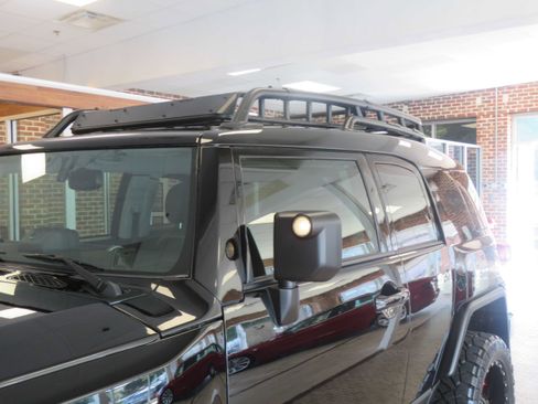 Used 2014 Toyota FJ Cruiser 4WD w/ Upgrade Package image 74