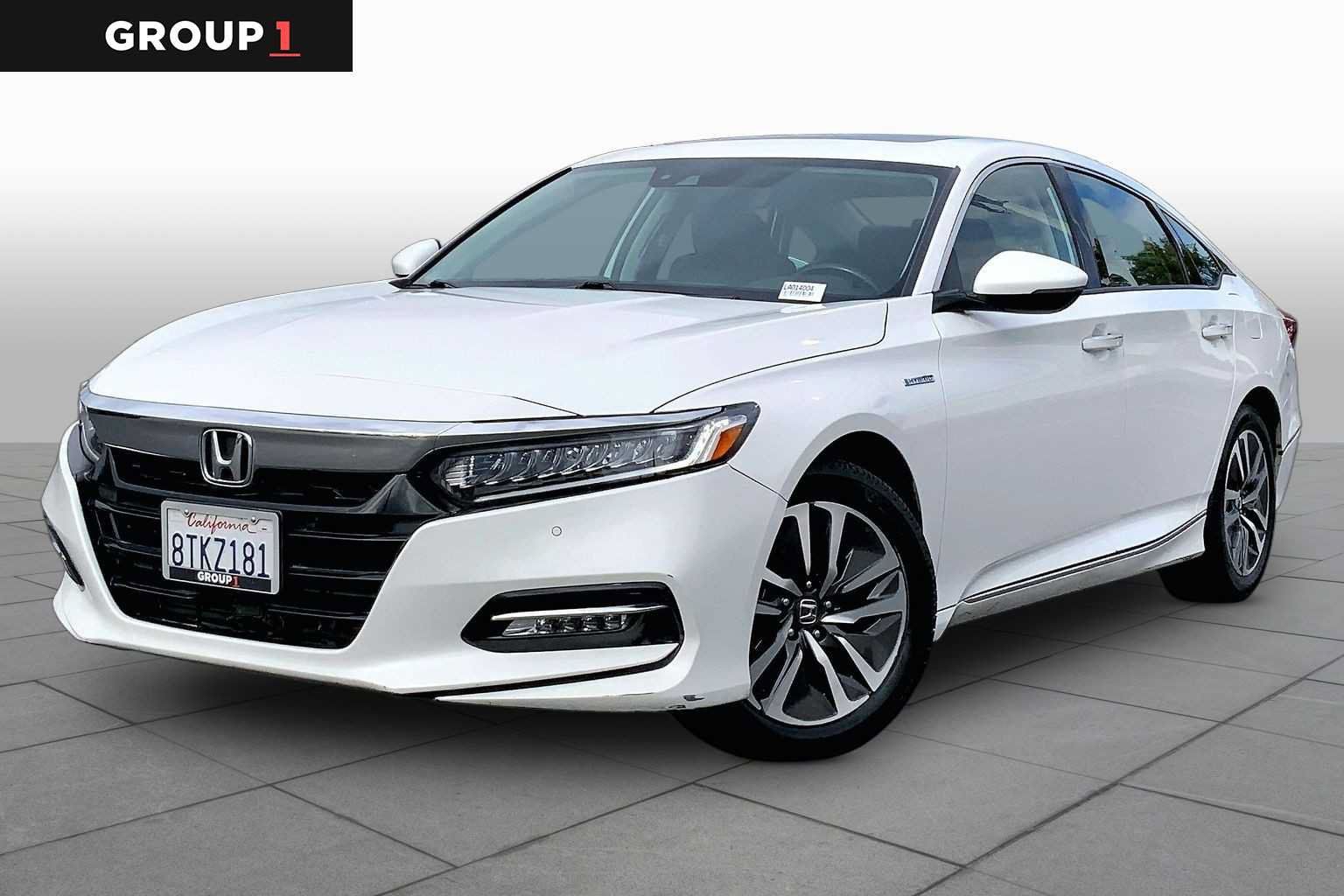 Used 2020 Honda Accord Touring image 1