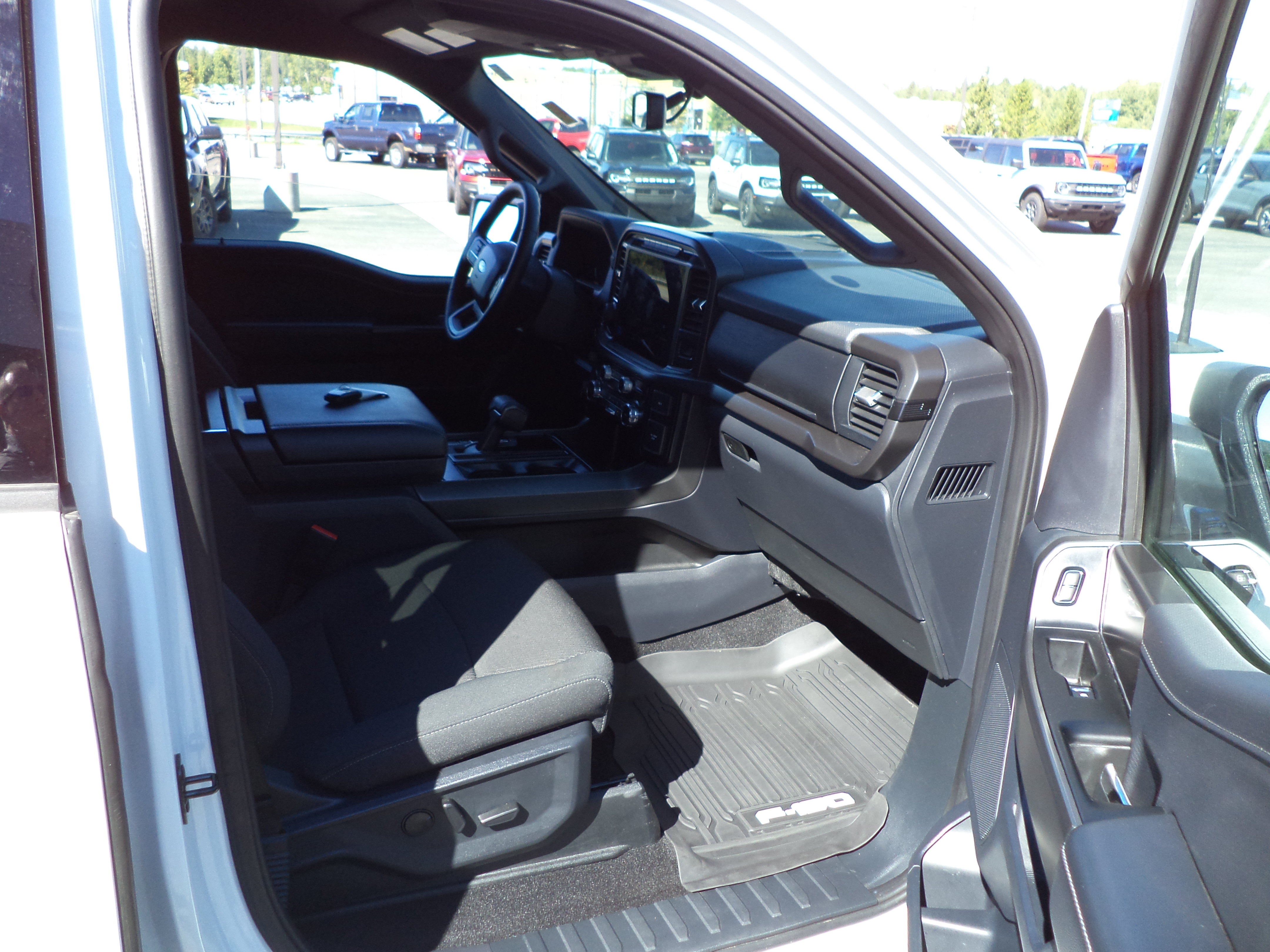 Used 2024 Ford F150 XLT w/ Equipment Group 302A MID AWD/4WD image 8